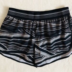 Everlast Black and White Grey Striped Skirt Womens Medium